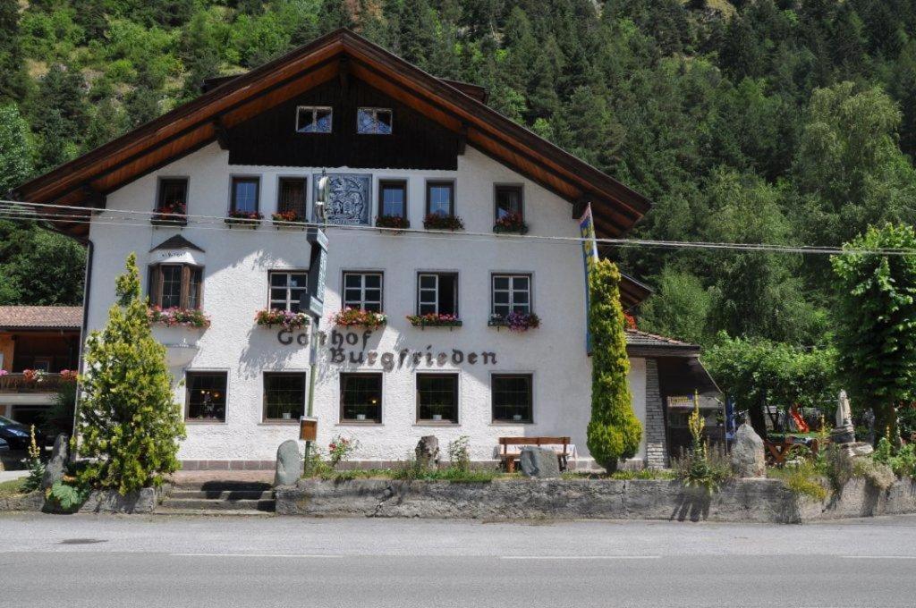 Burgfrieden Hotel Vipiteno Exterior photo